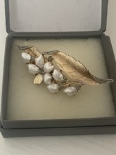 vintage crown brooch for sale vintage crown brooch for sale DORKING