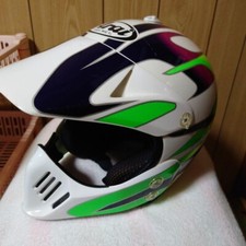 Arai off road d'occasion  Expédié en Belgium