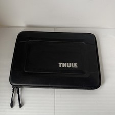 Thule gauntlet laptop for sale  La Vista