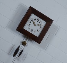 Ancienne pendule murale d'occasion  Expédié en France