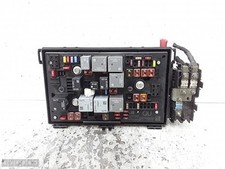 2010 OPEL ASTRA FUSE BOX RHD UNDER THE BONNET 1110011AB 13313205 comprar usado  Enviando para Brazil
