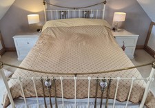 King size bedspread for sale  NUNEATON
