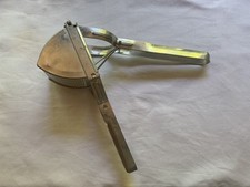 Vintage alte kartoffelpresse gebraucht kaufen  Lengenfeld