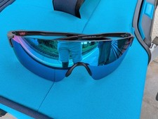 Oakley sunglasses polarized for sale  READING