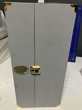 Caja armario JFK segunda mano  Embacar hacia Mexico