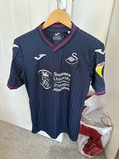 Swansea city official for sale Swansea city official for sale  HUDDERSFIELD
