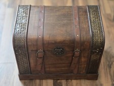 Vintage wood trunk for sale  Nashville