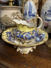 Ensemble toilette porcelaine d'occasion  Pézenas