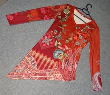 Tunique fleurie asymétrique d'occasion  Pont-l'Abbé-d'Arnoult