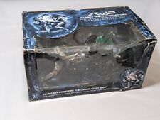 AVP Alien vs Predator The Ultimate Showdown 15 Disc DVD Collector Set New Sealed, usado comprar usado AVP Alien vs Predator The Ultimate Showdown 15 Disc DVD Collector Set New Sealed, usado comprar usado  Enviando para Brazil