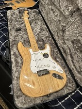 Fender American Stratocaster 1999/2000  comprar usado Fender American Stratocaster 1999/2000  comprar usado  Enviando para Brazil