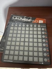 Launchpad novation usato  Barumini