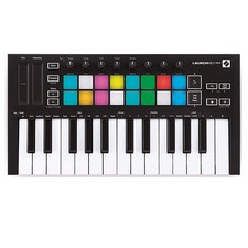 Novation launchkey mini usato  Pozzuoli