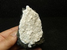 Natrolite basalte d'occasion  Bas-en-Basset