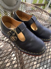 Dr. martens women for sale  Fortson
