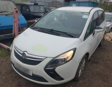 Wing liner vauxhall for sale Wing liner vauxhall for sale  DONCASTER