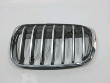 Grille calandre gauche d'occasion  France