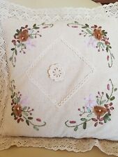 Cuscino ricamato mano usato  Perugia