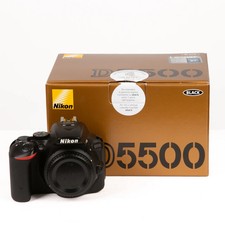 Nikon d5500 megapixel usato  Treviglio