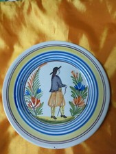 Ancienne assiette faïence d'occasion  Bourganeuf