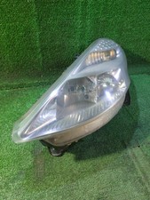 Faro proiettore anteriore usato  Qualiano