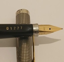 Parker usa 585 usato  Genova