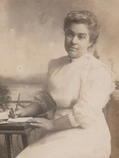 1910s pretty woman for sale  Mission