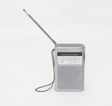 Radio portable sony d'occasion  Paris XVII