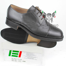 Scarpe classiche marroni usato  Lodi