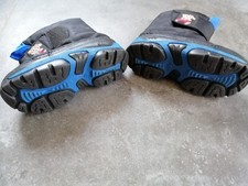 Stivaletti neve bambino usato  Fagnano Olona