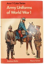 Army Uniforms of World War 1 comprar usado  Enviando para Brazil