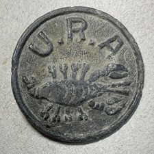 U.R.A. Botão de ficha Lagosta Maverick muito raro década de 1920 Cape Cod Ver descrição, usado comprar usado  Enviando para Brazil