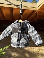 Jaqueta de inverno infantil London Fog padrão 3T cinza/preto nova sem etiquetas DESLUMBRANTE!, usado comprar usado  Enviando para Brazil