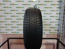 Pneumatici usati 235 usato  Aprilia
