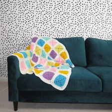 Cobertor quadrado feito à mão arco-íris vovó 40 x 40 comprar usado  Enviando para Brazil