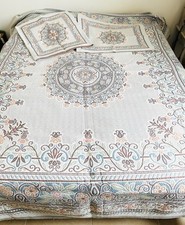 Couvre lit double d'occasion  Béziers