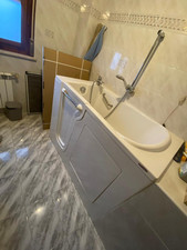 Vasca per anziani usato  Roma