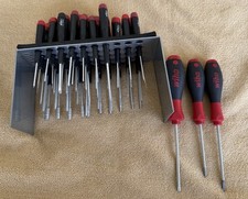Juego de destornilladores de precisión Wiha con soporte - Torx, Phillips 50 juegos segunda mano  Embacar hacia Mexico