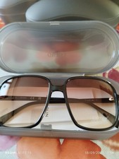 Occhiali guess nuovi usato Occhiali guess nuovi usato  Vistrorio