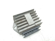 Regolatore tensione originale usato Regolatore tensione originale usato  Italia