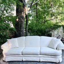 Beautiful schweiger couch for sale  Lookout Mountain