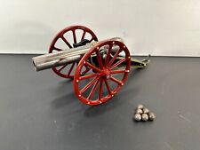 Gros canon ancien en fonte avec 6 boulets. testé, fonctionne comprar usado Gros canon ancien en fonte avec 6 boulets. testé, fonctionne comprar usado  Enviando para Brazil