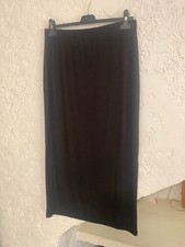 Jupe tube noire d'occasion  Saint-Julien-de-Peyrolas