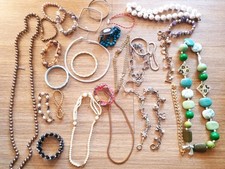 Lot bijoux ancien d'occasion  Mont-Saint-Aignan