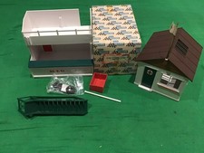 Scalextric 1960 buildings for sale  TRIMDON STATION