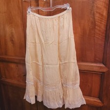 Lingerie vintage jupon d'occasion  Saint-Yorre