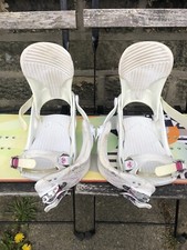 Roxy 142 snowboard for sale  SOWERBY BRIDGE