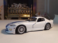 Maisto dodge viper for sale  WELLINGBOROUGH