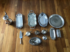 offering table for sale  Roselle