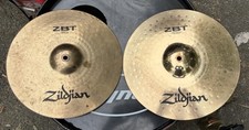 Conjunto de pratos Zildjian ZBT 14" Hi Hat comprar usado  Enviando para Brazil